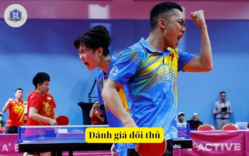 Đánh giá đối thủ